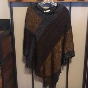 Riah Fashion Poncho